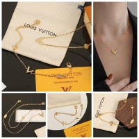 LOUIS VUITTON  Necklace