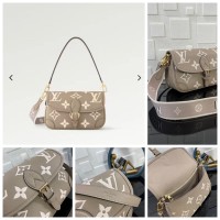 LOUIS VUITTON HANDBAGS M46583 (23CM) 1:1 Quality