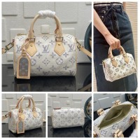 LOUIS VUITTON HANDBAGS M24709 (20.5CM) 1:1 Quality